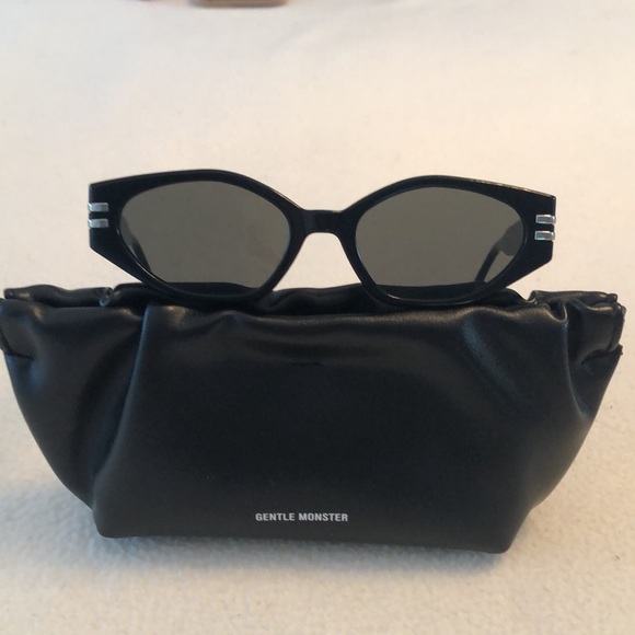 GENTLE MONSTER Accessories Gentle Monster Ghost Hexagonal Frame